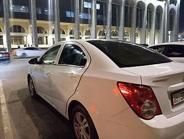 forester sf: Chevrolet Aveo: 2014 г., 1.6 л, Автомат, Бензин, Седан — 2