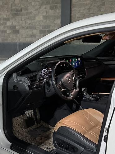 лехус 600: Lexus ES: 2022 г., 2.5 л, Вариатор, Гибрид, Седан — 8