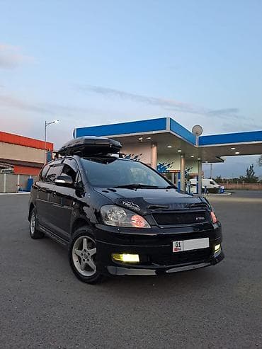 x5 e53: Toyota Ipsum: 2003 г., 2.4 л, Автомат — 1