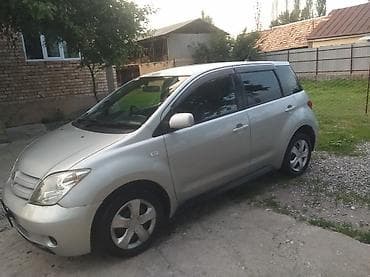 Транспорт: Toyota Ist: 2004 г., 1.3 л, Автомат, Бензин — 5