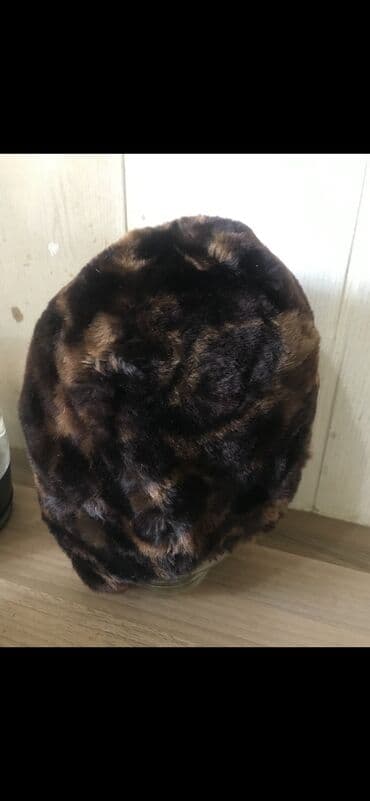 куплю телефон новый: Шапки цигейка зимняе мех натуральный СССР — 2