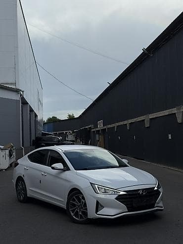 двенадцатый мини: Hyundai Elantra: 2019 г., 1.6 л, Автомат, Бензин, Седан — 3