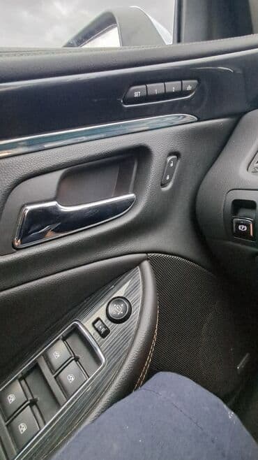 меняю дом на машину: Chevrolet Impala: 2018 г., Автомат, Бензин, Седан — 7