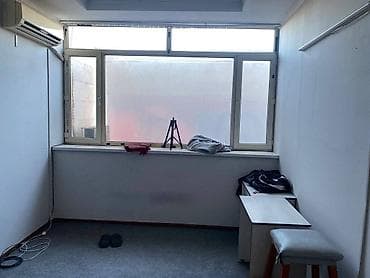 площадь ала тоо: Сдается 1 кабинет под офис (13 кв.м ) Чуй проспект, 122/1 (Здание — 4