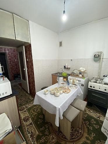 ts group: 2 комнаты, 50 м², 4 этаж, Старый ремонт — 9
