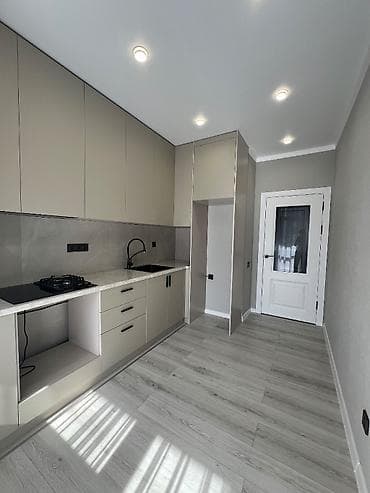 кремлёвский: 2 комнаты, 76 м², Элитка, 10 этаж, Евроремонт — 8