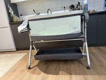 фонари с солнечными батареями: Б/У почти новая Цена: 6000 реальному клиенту уступлю Детская — 3