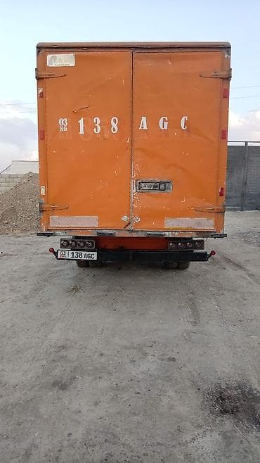 Легкий грузовик, Mercedes-Benz, Дубль, 3 т, Б/у — 2