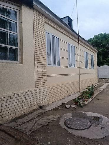 ысык куле: Продаётся дом в селе. Чалдовар 20-25 мин от Кара-Балты. - Большой дом — 1