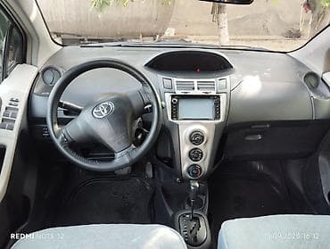 byd yan up: Toyota Yaris: 2009 г., 1.3 л, Автомат, Бензин, Хэтчбэк — 8