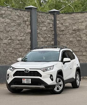 Toyota: Toyota RAV4: 2021 г., 2.5 л, Автомат, Гибрид, Кроссовер — 2