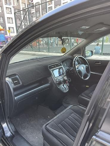 jazz 2009: Honda Stream: 2003 г., 1.7 л, Автомат, Бензин, Универсал — 6