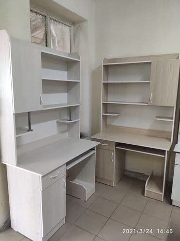 сколько стоит стол для компьютера: Продаю НОВЫЕ компьютерные столы со шкафчиками из российского — 1