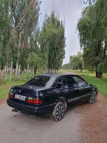 поло капот: Volkswagen Passat: 1989 г., 1.8 л, Газ, Седан — 4
