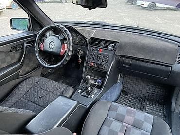 крыло на w210: Mercedes-Benz C-Class: 1995 г., 2.8 л, Механика, Бензин, Седан — 1