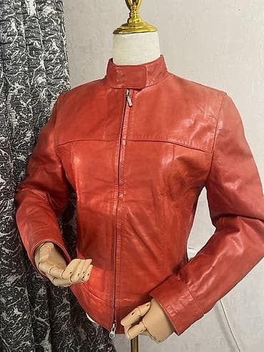 Жеке буюмдар: Кожаная куртка, женская. Кирпично-красного цвета, цвет неяркий — 3