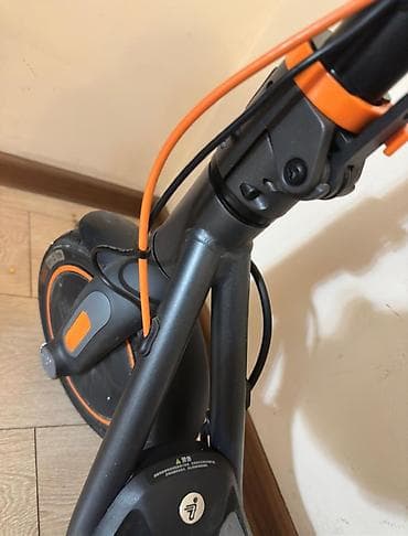 m 5: Электросамокат, Ninebot, Б/у — 5