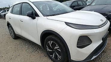 crown 2018: Changan Qiyuan Q05: 2026 г., 0.2 л, Робот, Электромобиль, Кроссовер — 3