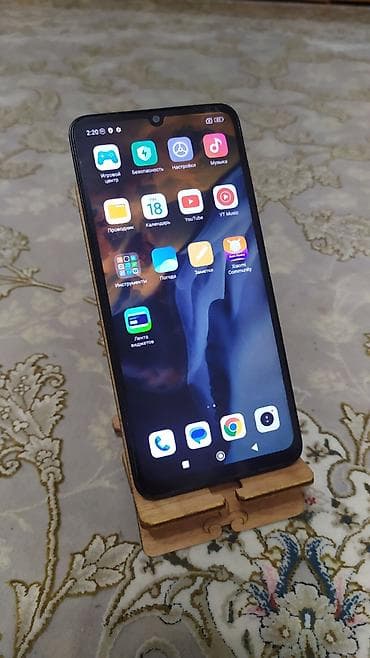 Redmi, Redmi 13C, Б/у, 256 ГБ, цвет - Черный, 2 SIM
