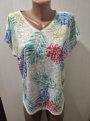 side by side: ✨Распродажа женских вещей, размер 50 В наличии 15 шт. ✅1 вещь выходит — 6