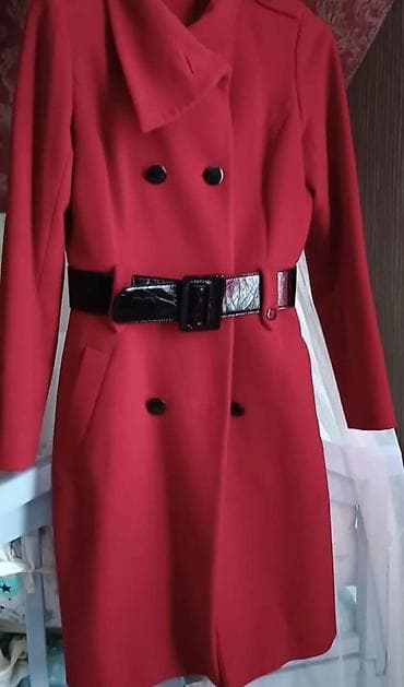 Пальто, Осень-весна, По колено, Приталенная модель