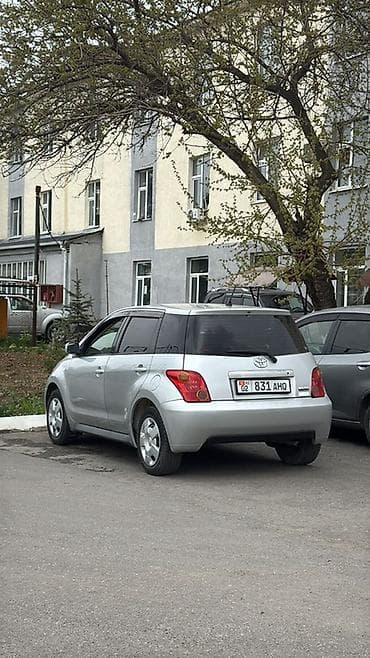 Продажа авто: Toyota Ist: 2003 г., 1.3 л, Автомат, Бензин, Хэтчбэк — 3