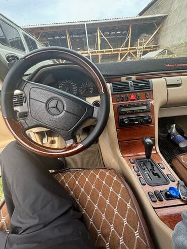 к5 2011: Mercedes-Benz E-Class: 1998 г., 2.4 л, Автомат, Бензин, Седан — 2