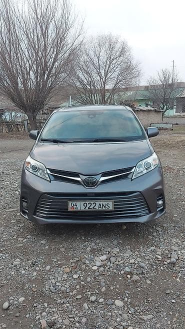 мото каракол: Toyota Sienna: 2018 г., Автомат, Бензин, Вэн/Минивэн — 9