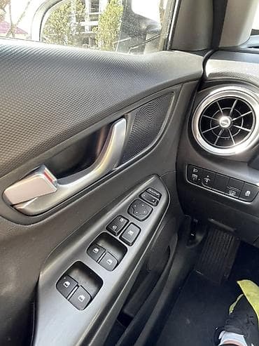 хюндай кона: Hyundai Kona: 2021 г., 1.6 л, Робот, Гибрид, Кроссовер — 10