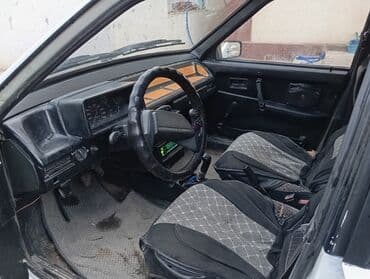 салон ваз 2109: ВАЗ (ЛАДА) 2109: 1995 г., 1.5 л, Механика, Бензин, Хэтчбэк — 9