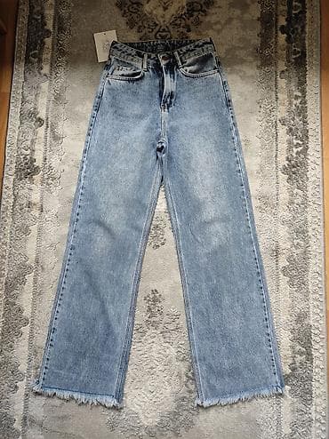 одежда подростковая: Джинсы женские, светло-синие - Прямой свободный крой, высокая посадка — 2