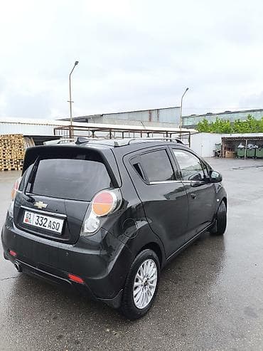 techno spark: Chevrolet Spark: 2015 г., 1 л, Вариатор, Бензин, Хэтчбэк — 3