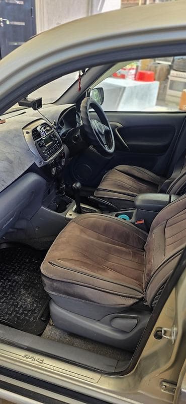 01: Toyota RAV4: 2002 г., 2 л, Автомат, Бензин, Кроссовер — 8