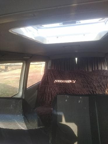 Унаа: Volkswagen Transporter: 1992 г., 1.9 л, Кол менен иштөөчү, Дизель, Вэн/Минивэн — 10