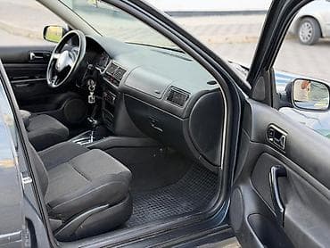 подбор авто в киргизии: Volkswagen Golf: 2003 г., 1.6 л, Автомат, Бензин, Хэтчбэк — 9