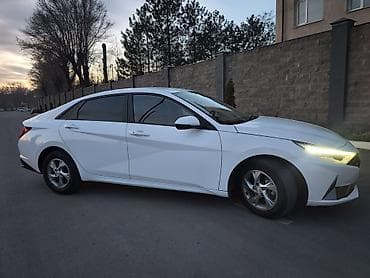 продаю пикап: Hyundai Avante: 2021 г., 1.6 л, Вариатор, Бензин, Седан — 4