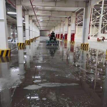 заливка пола: Стяжка Бесплатная консультация, Гарантия, Монтаж Больше 6 лет опыта — 6