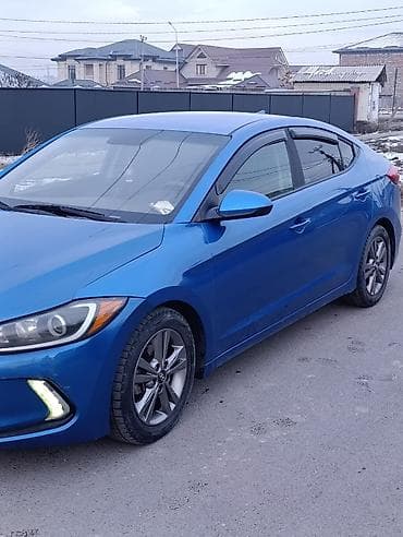 Hyundai Elantra: 2018 г., 0.2 л, Автомат, Бензин, Седан