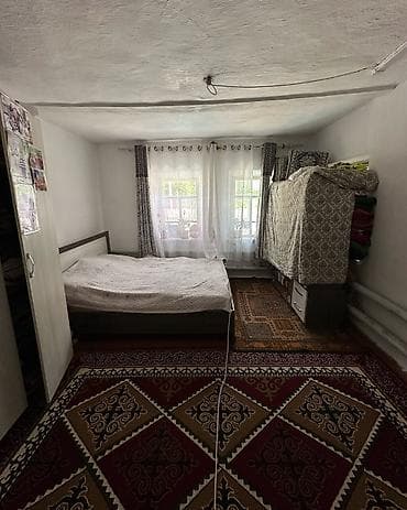 act building: ✨ Продаётся дом в с. Сокулук ✨ 🏡 Характеристики: • Участок - 6,7 — 5