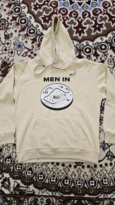 Толстовки: Толстовки с принтами — набор из нескольких моделей. 1) Черное худи с — 5