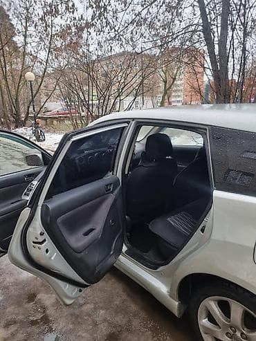 Продажа авто: Toyota Matrix: 2002 г., 1.8 л, Автомат, Бензин, Хэтчбэк — 5