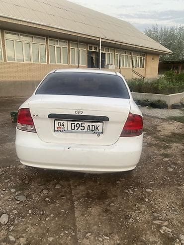 mazda cronos: Daewoo Kalos: 2004 г., Седан — 4