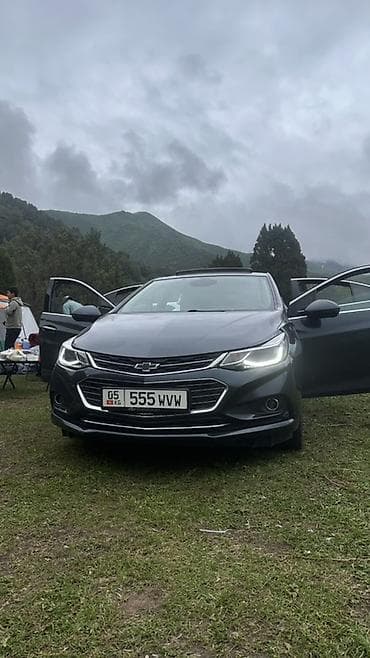 555: Chevrolet Cruze: 2017 г., 1.4 л, Автомат, Бензин, Седан — 2
