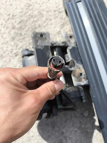 Наружные накладки порогов BMW, 2022 г., Б/у — 8