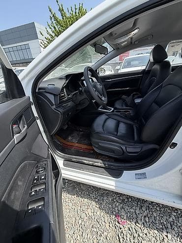 elantra luxe: Hyundai Elantra: 2020 г., 1.6 л, Автомат, Гибрид, Седан — 3