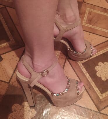 туфли беж цвет: Шикарные босоножки абсолютно новые!брала за 4500 отдаю за 2000 — 1