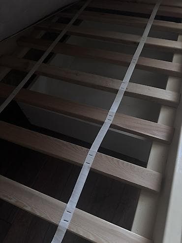 детские маленькие кроватки: Детская односпальная кровать, Б/у, Для девочки, Для мальчика, С бортиком, Дерево, Самовывоз — 4