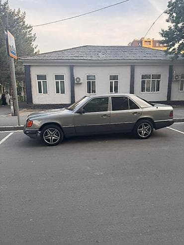 мерс 200 с: Mercedes-Benz W124: 1993 г., 2.2 л, Механика, Бензин, Седан — 3