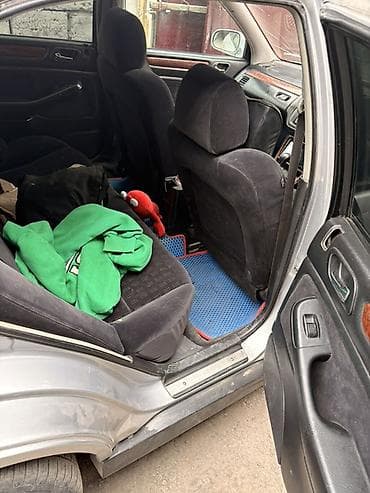 Honda Accord: 2002 г., 2 л, Автомат, Бензин, Седан — 7