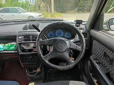 Nissan Cube: 1999 г., 1.3 л, Автомат, Бензин, Вэн/Минивэн — 8